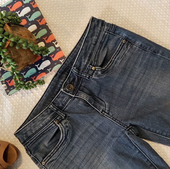 Simply Vera Wang Jeans - Picture 3 of 5